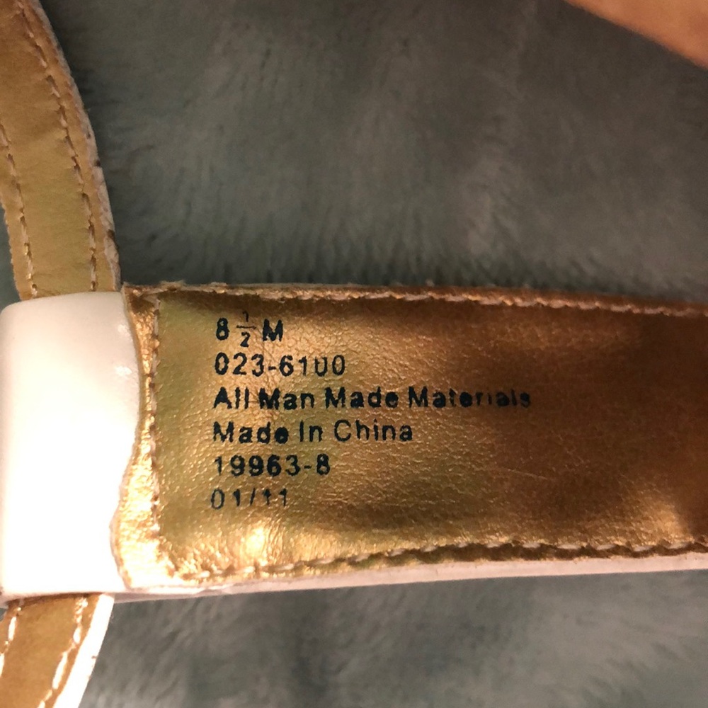 White Thong Sandals - Picture 5 of 5